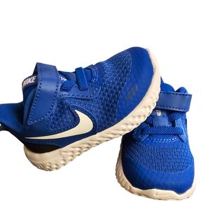 Nike Revolution 5 Sneakers Blue White Hard Sole Unisex Baby Kid's Size 3 NEW